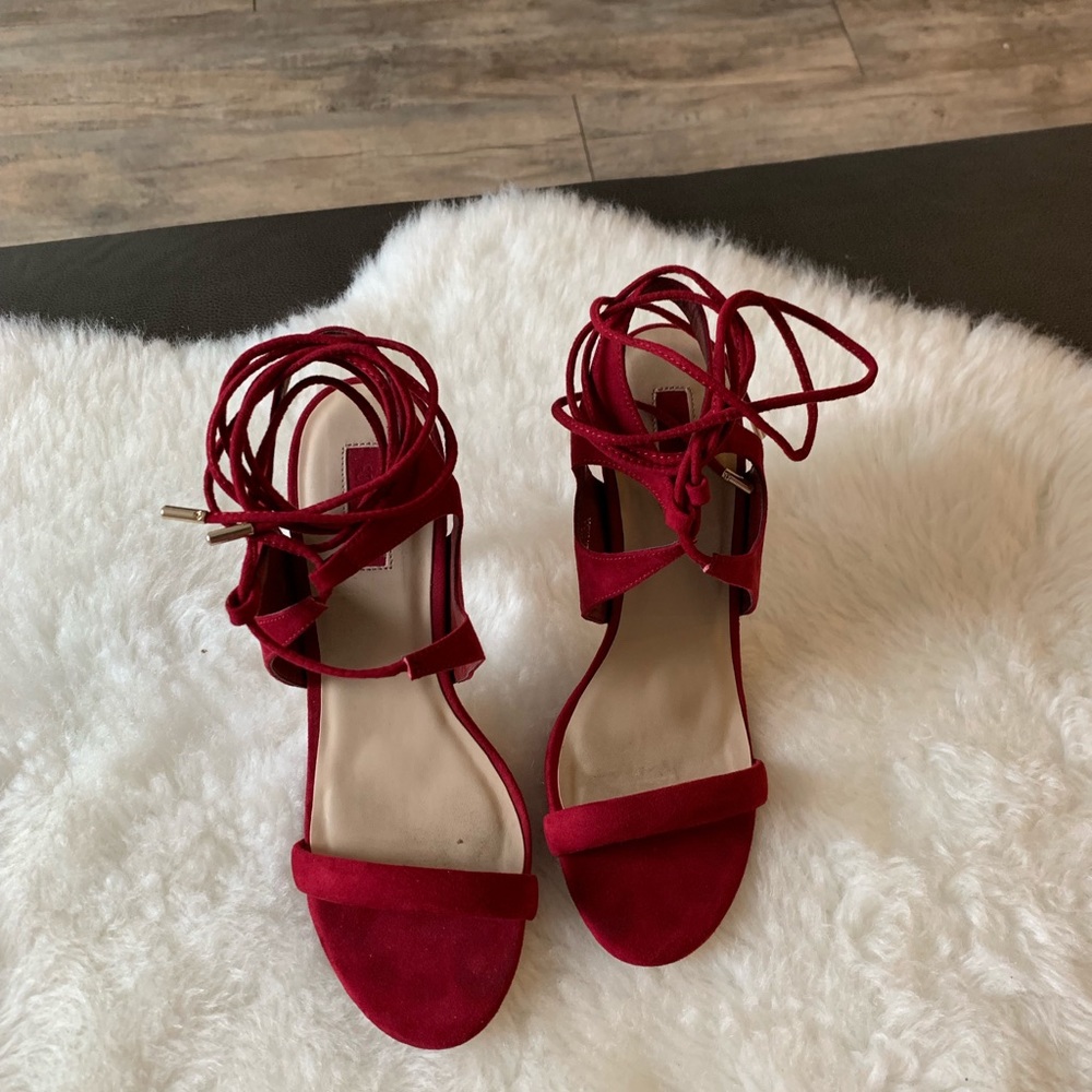 Strappy heels 4.5inches